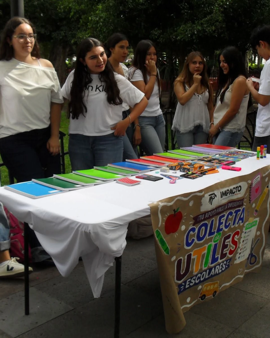 Colecta de útiles escolares de IMPACTO
